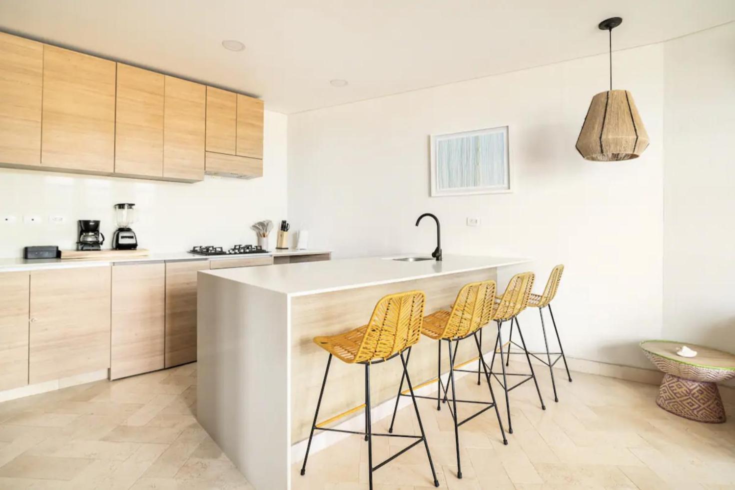 Sunny New In The Old