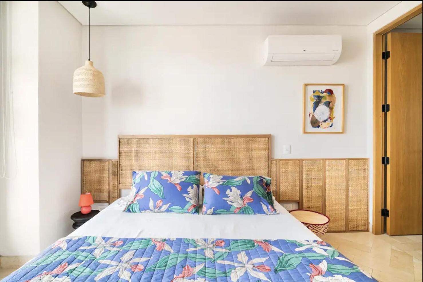 Sunny New In The Old