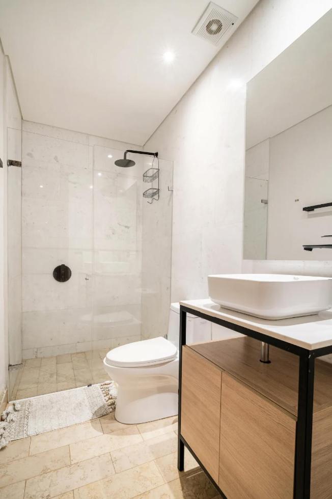 Sunny New In The Old *